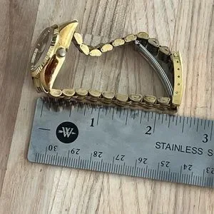 Waltham | Accessories | Waltham Ladies Watch Vintage Gold  display picture 3